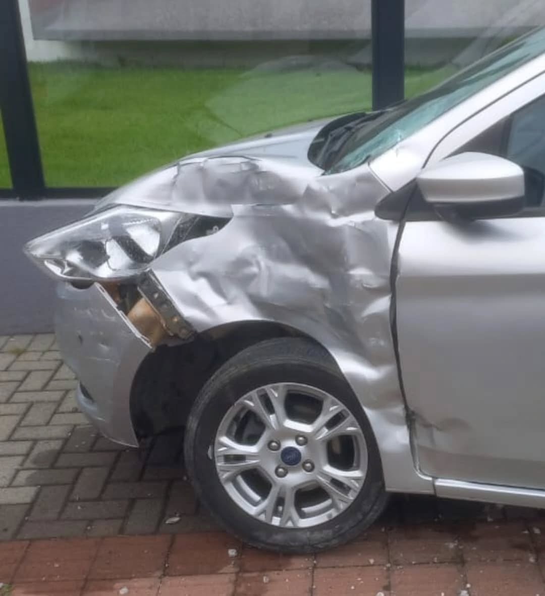 Duas mulheres ficam feridas em acidente no centro de União da Vitória