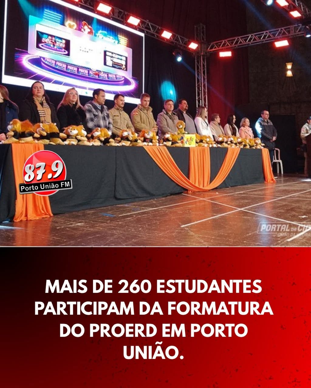 Cerca de 260 estudantes participam da formatura do Proerd em Porto União