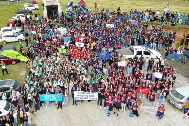 Vibração Jovem 2025 reúne mais de mil participantes em São João do Triunfo