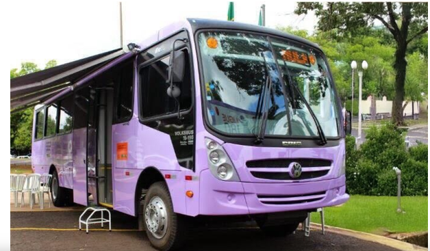 Ônibus Lilás percorre 15 municípios de Santa Catarina em setembro com ações de prevenção à violência contra a mulher