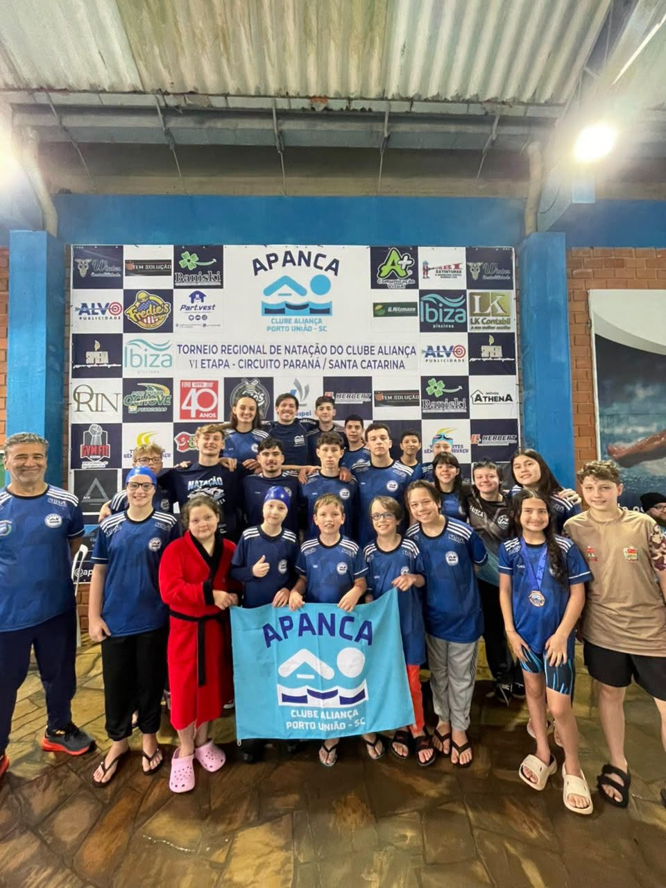 Torneio Regional de Natação, circuito Paraná/Santa Catarina, foi realizado com grande sucesso neste final de semana no clube Aliança.