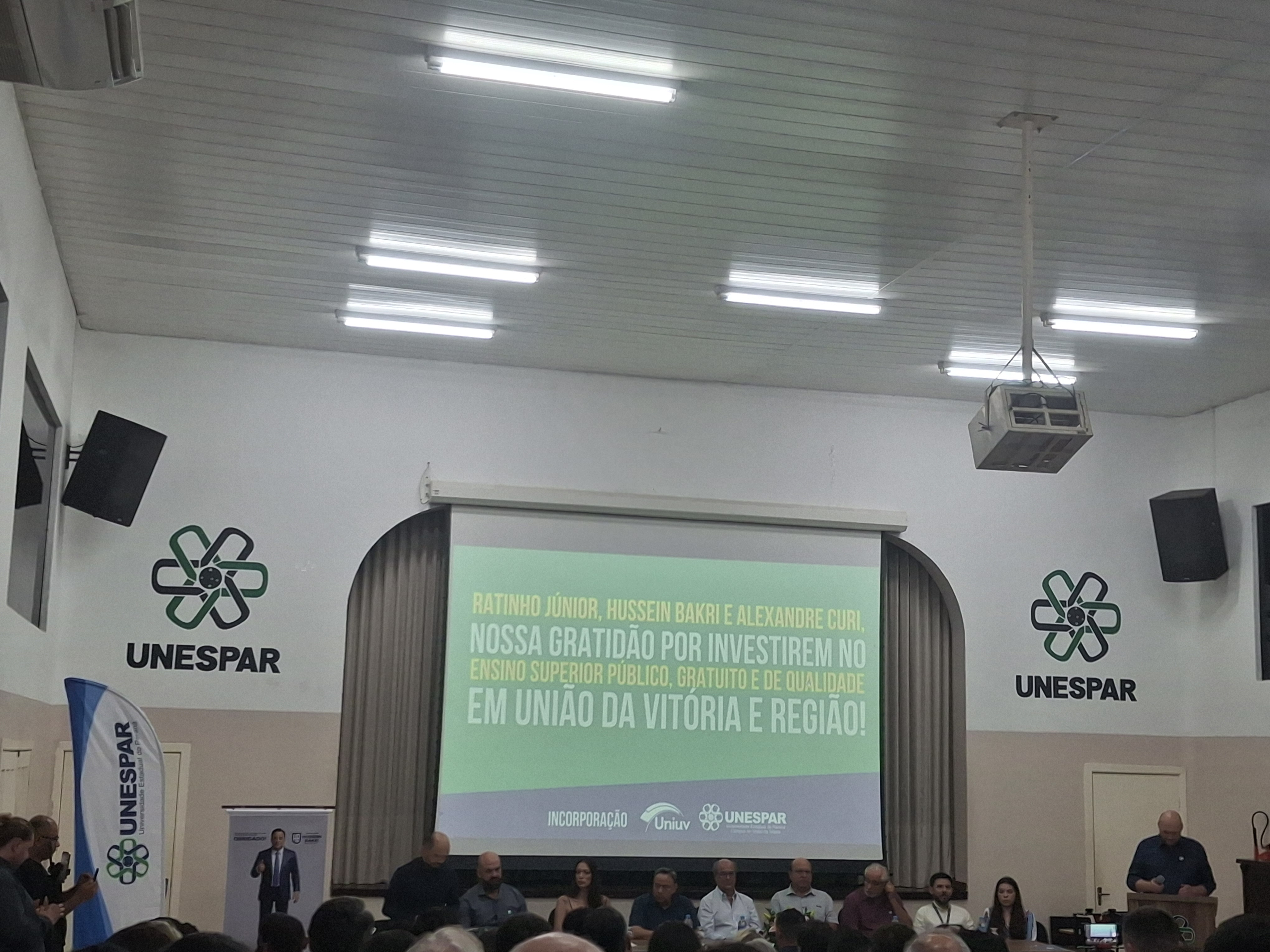 Unespar inicia Formalmente a Incorporação da uniuv em Solenidade Histórica