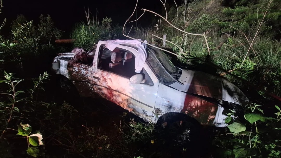 RAPAZ DE 21 ANOS FICA FERIDO EM ACIDENTE EM CANOINHAS