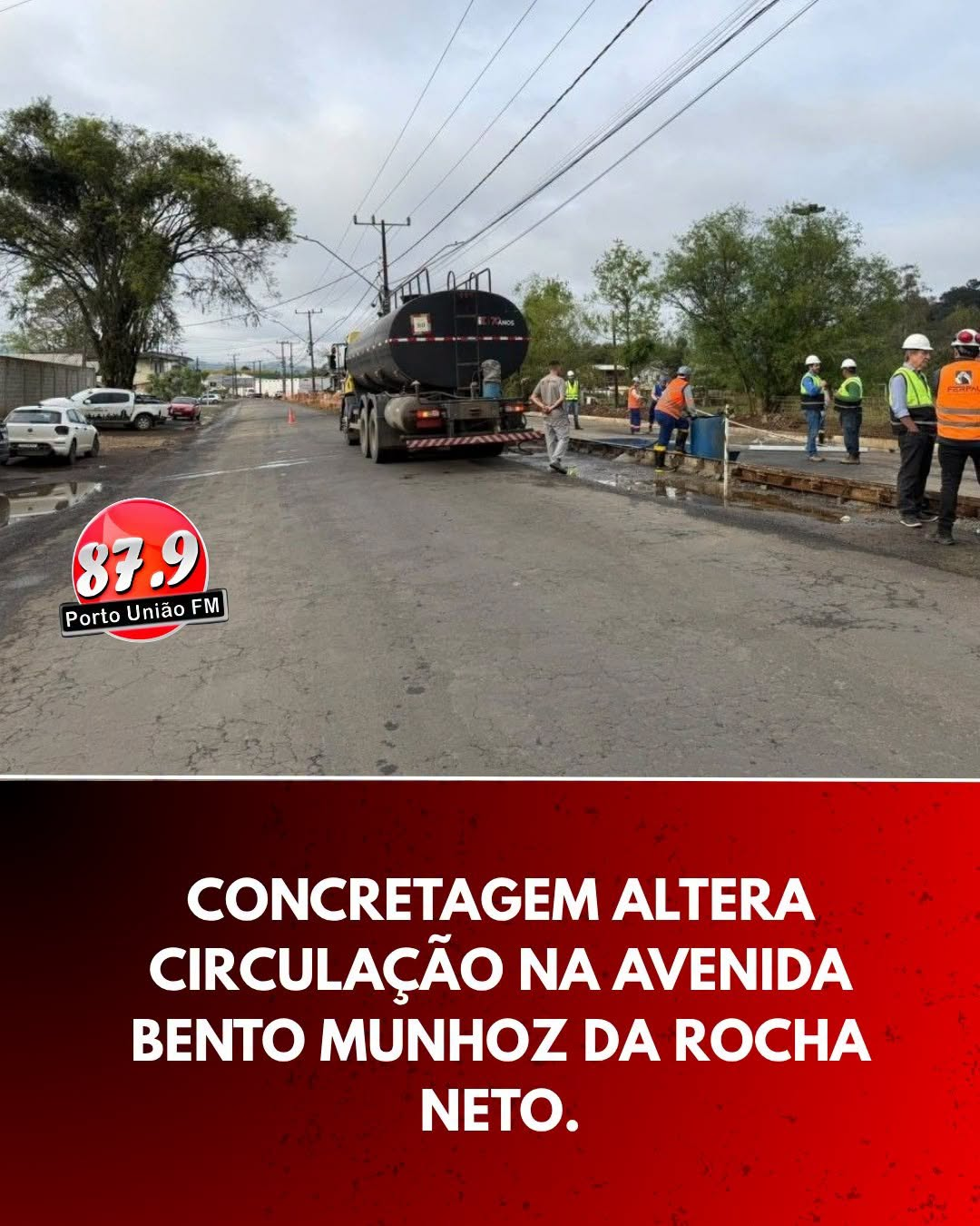 ​Teve início nesta terça-feira (29) mais uma etapa da concretagem da Avenida Bento Munhoz da Rocha Neto, em União da Vitória.