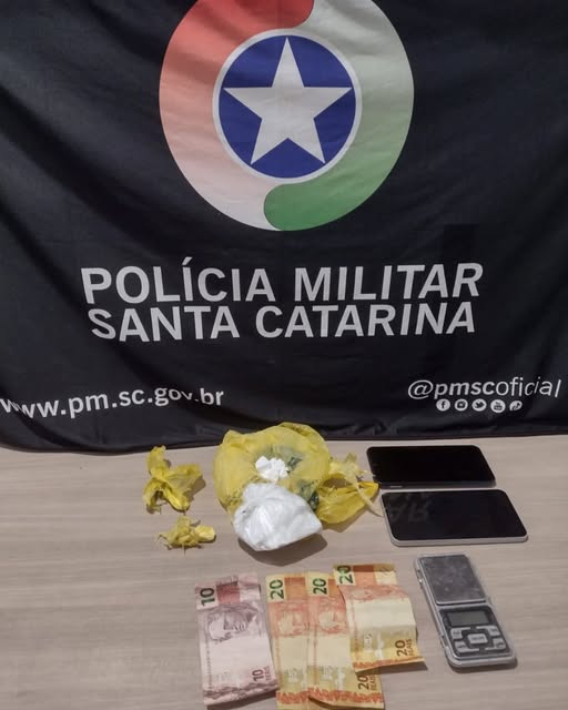 APREENSÃO DE DROGAS EM CANOINHAS